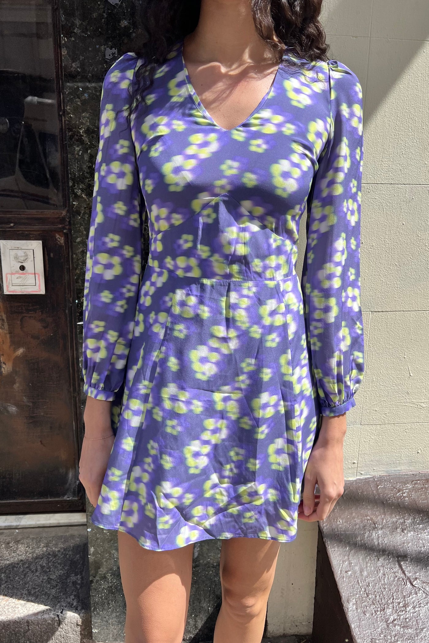 Silk LS V-Neck Mini Dress Sample - Daisy Blur