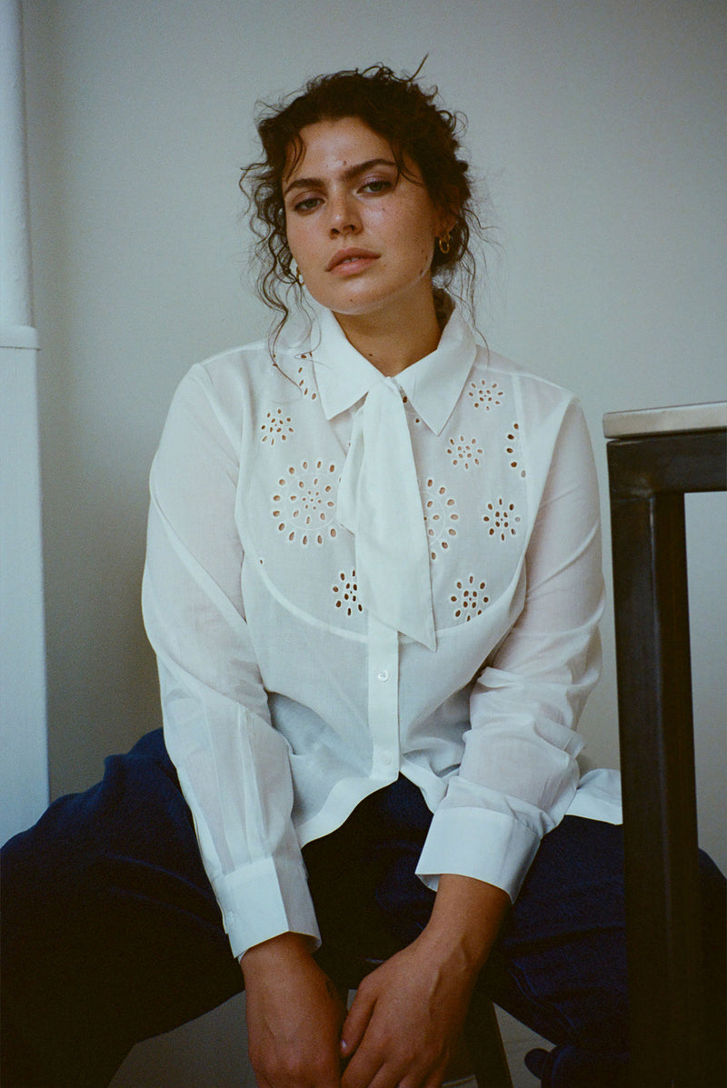 Jill Top - Salt Eyelet