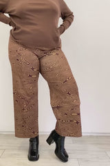 Zadie Pant - Woodgrain