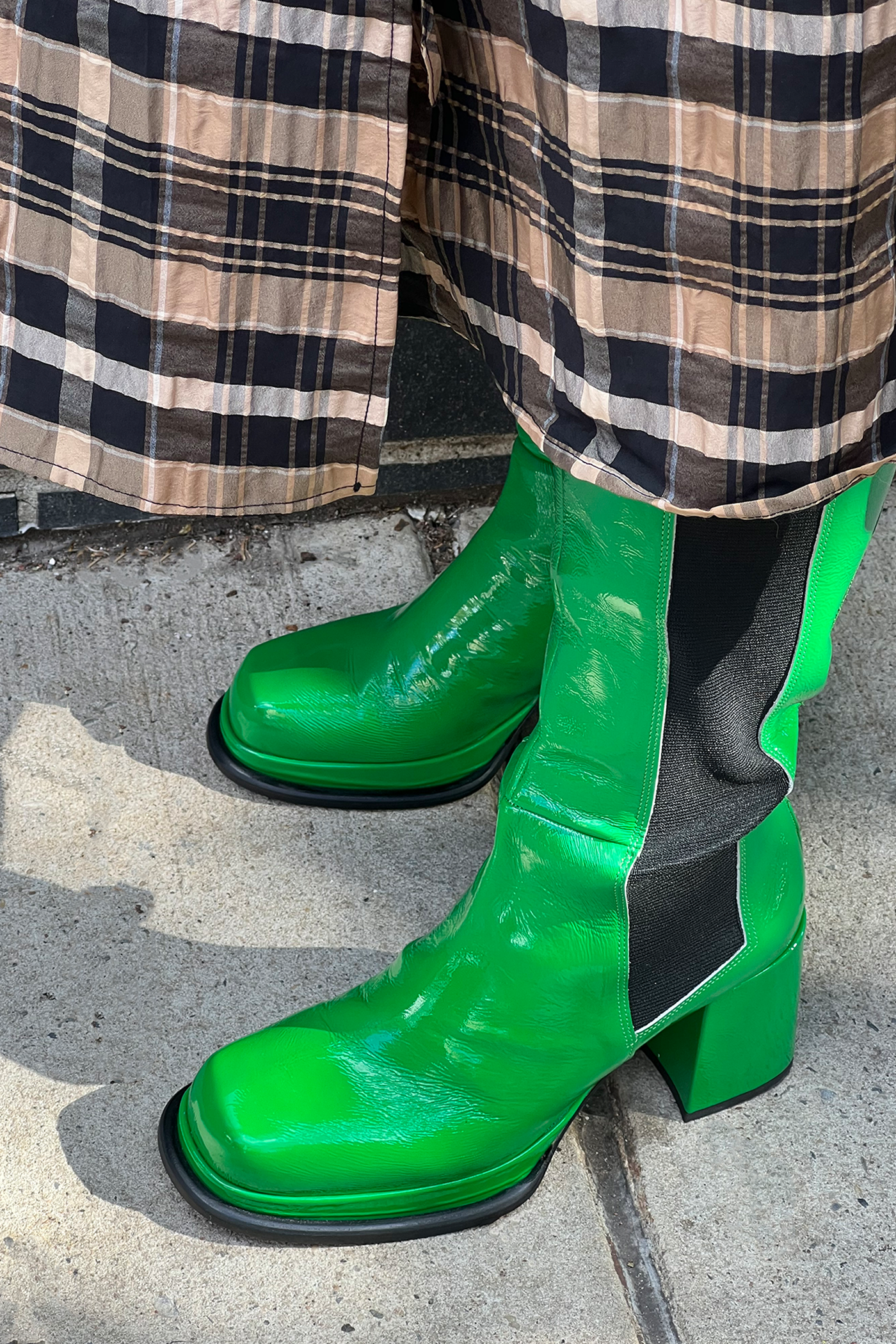Kelly top green boots