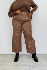 Zadie Pant - Woodgrain